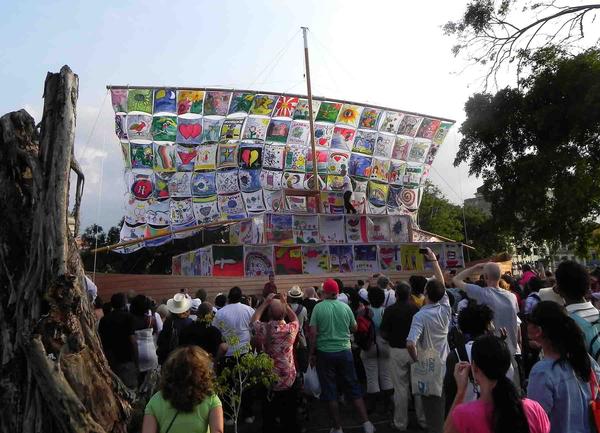 Barco de la Tolerancia 02