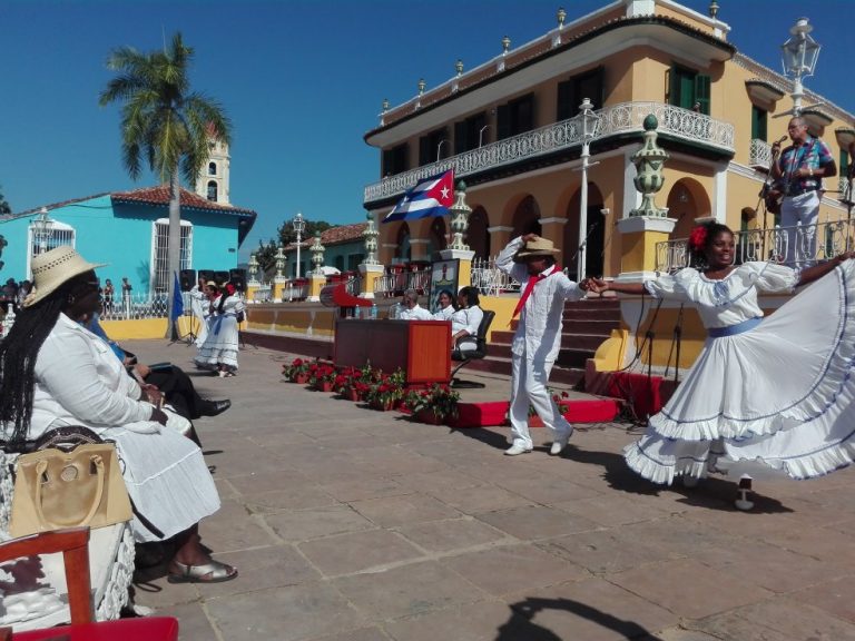 Gala cultural en Trinidad Gala cultural en Trinidad
