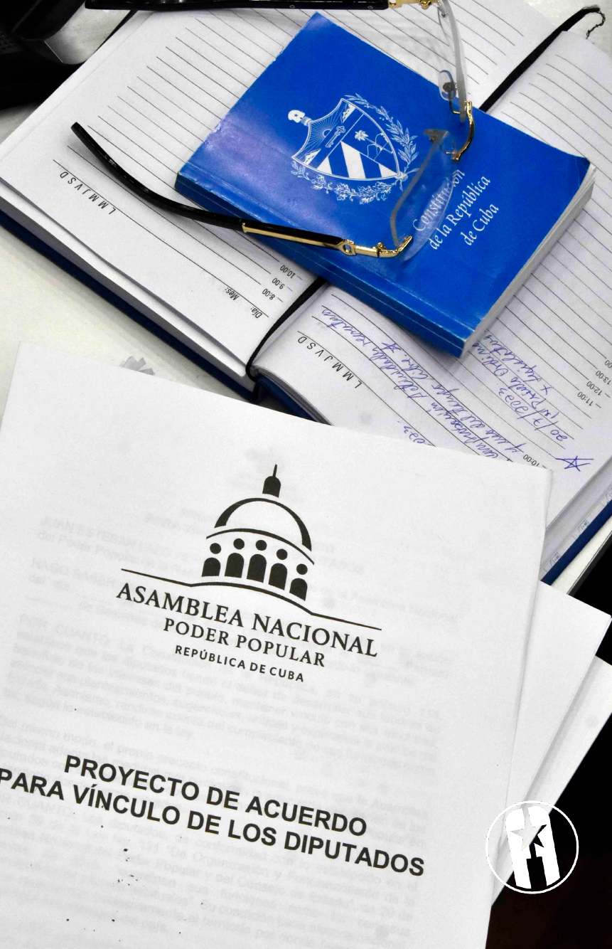 Proyecto de Acuerdo para vínculo con los diputados Proyecto de Acuerdo para vínculo con los diputados