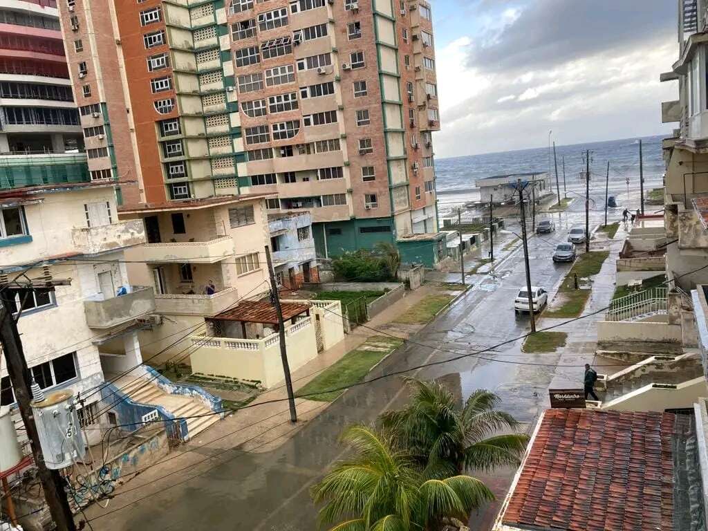 Lluvias en Cuba (Habana) Lluvias en Cuba (Habana)