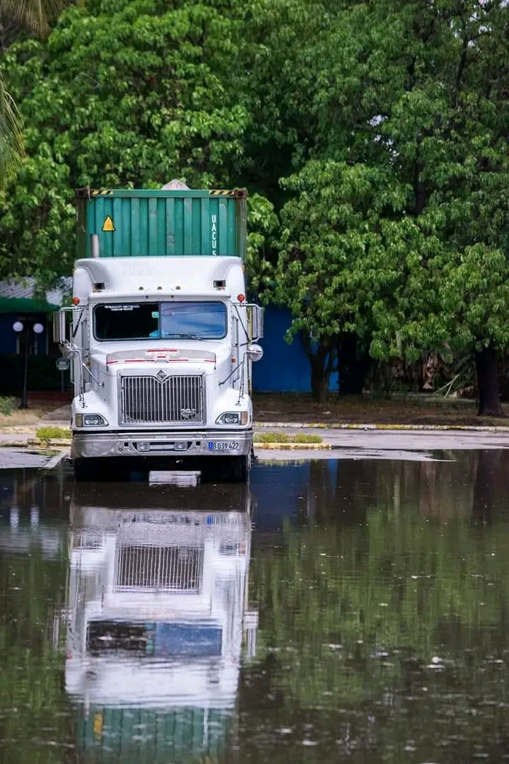 Lluvias en Cuba (Bayamo) Lluvias en Cuba (Bayamo)
