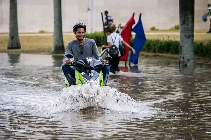 Lluvias en Cuba (Bayamo) Lluvias en Cuba (Bayamo)