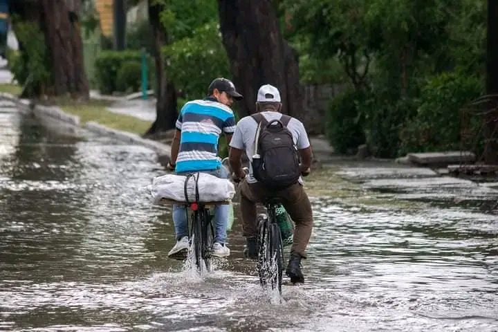 Lluvias en Cuba (Bayamo) Lluvias en Cuba (Bayamo)