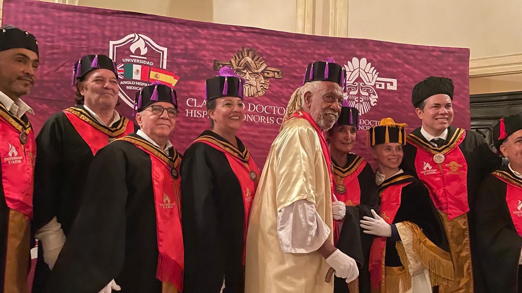  Otorgan Honoris Causa a artistas de Cuba y Colombia