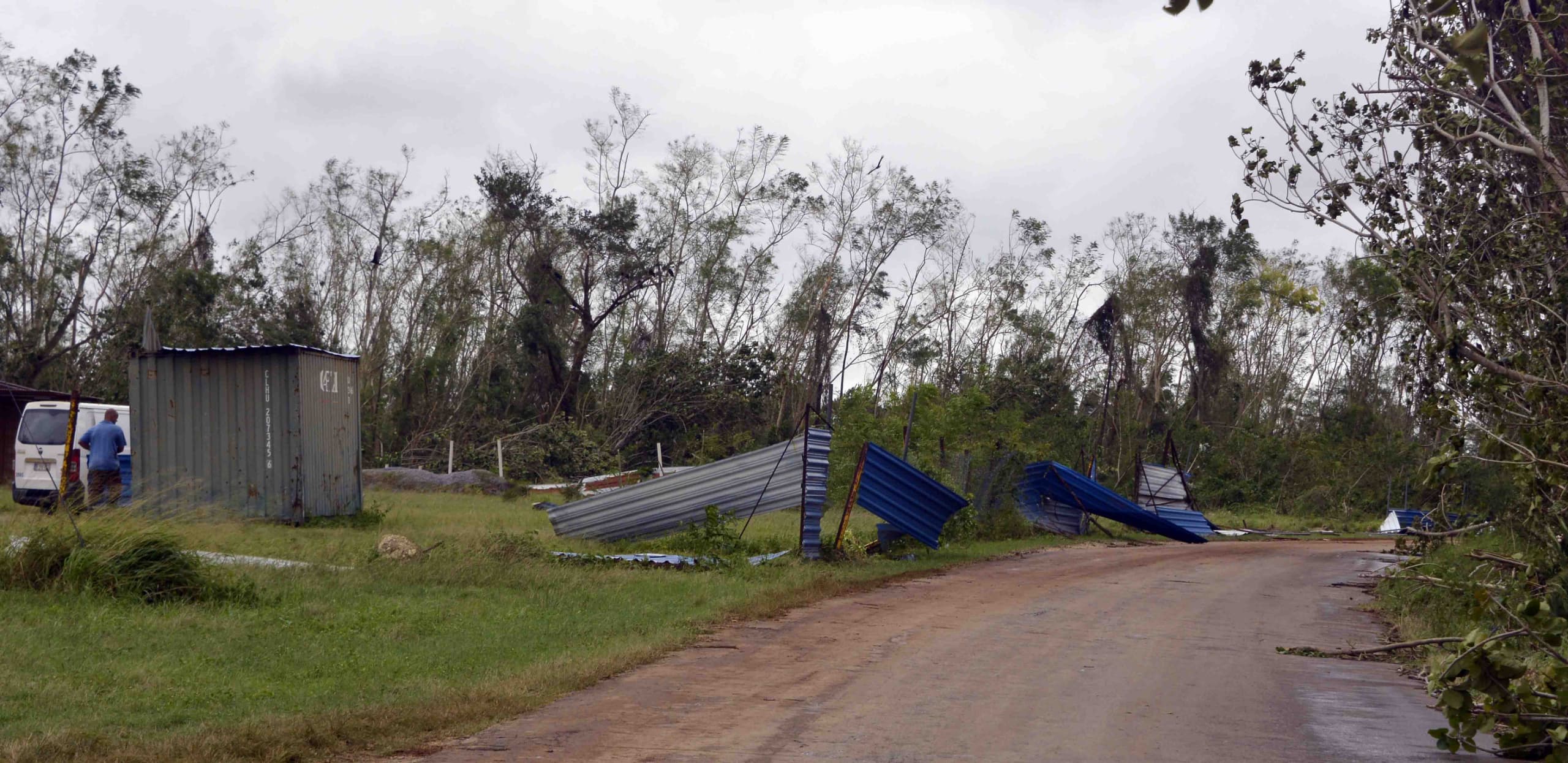 Paso del huracán Rafael por San Antonio de los Baños Paso del huracán Rafael por San Antonio de los Baños