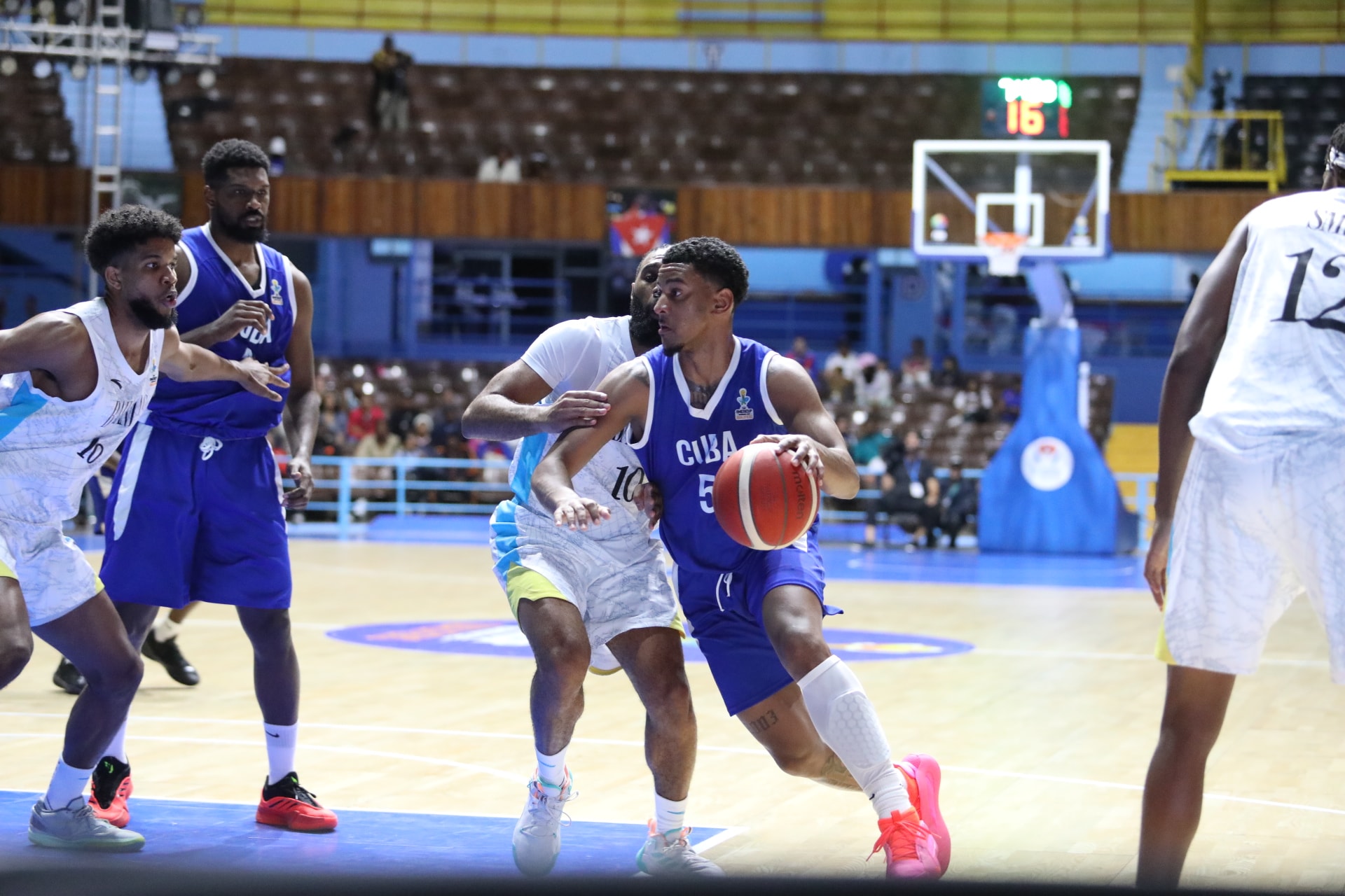 Cuba "apaleó" 76-62 a Bahamas en Fiba AmeriCup (Jit) Cuba "apaleó" 76-62 a Bahamas en Fiba AmeriCup (Jit)