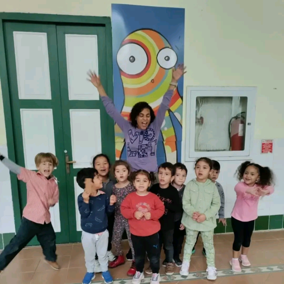Movimiento cultural por un futuro más justo y pacífico Movimiento cultural por un futuro más justo y pacífico
