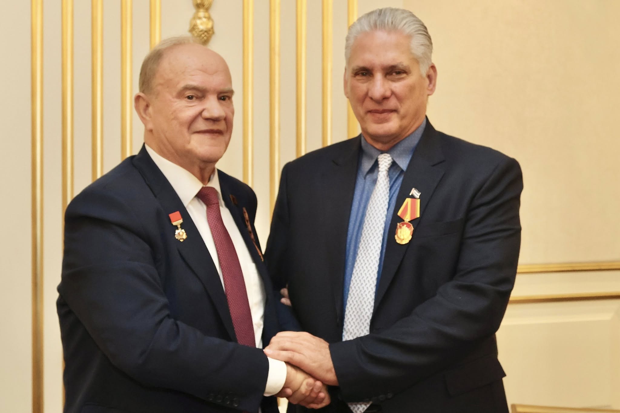 Presidente cubano continúa en Moscú visita oficial a Rusia 