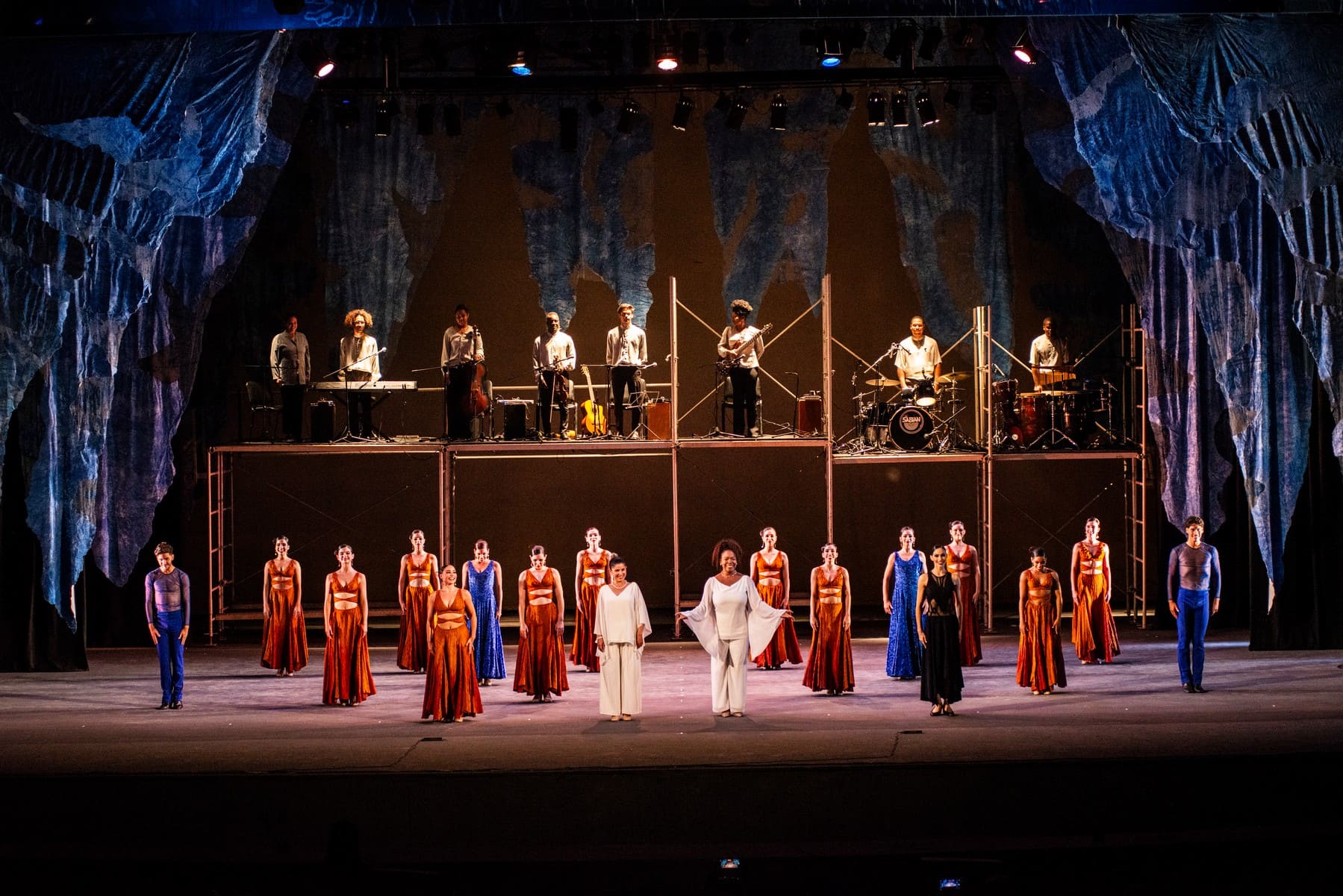 Compañía Lizt Alfonso Dance Cuba